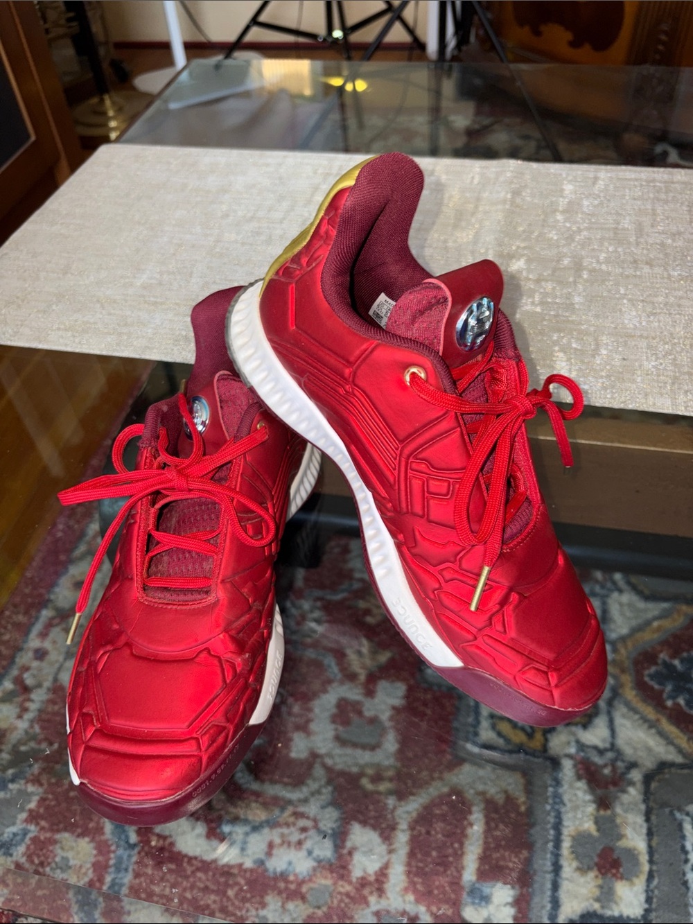 Marvel adidas , size 5.5 boys